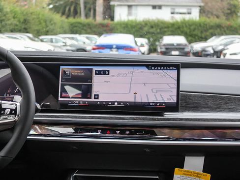 New 2026 BMW 740i w/ Premium Package image 13