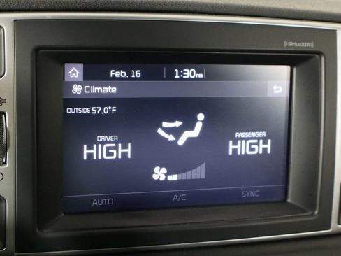 Used 2017 Kia Sportage EX image 32