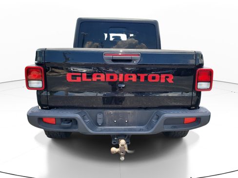 Used 2022 Jeep Gladiator Sport AWD/4WD image 5