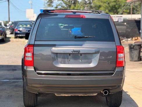 Used 2014 Jeep Patriot Sport w/ Power Value Group FWD image 6