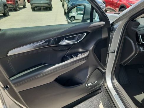 Used 2025 Buick Envision Preferred AWD/4WD image 17