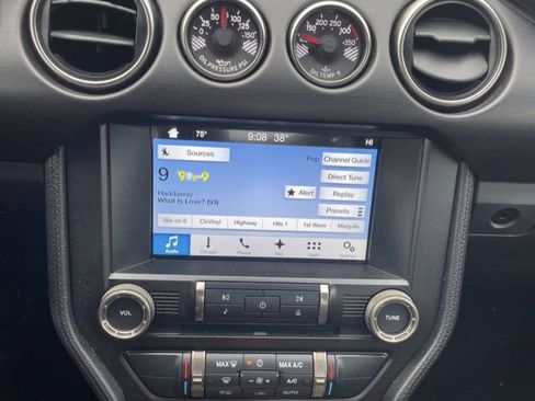 Used 2017 Ford Mustang Shelby GT350R w/ GT350R Equipment Group 920A image 16