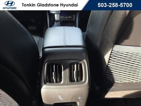 Used 2022 Hyundai Santa Cruz Limited image 28