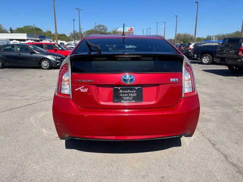 Used 2013 Toyota Prius Two image 4