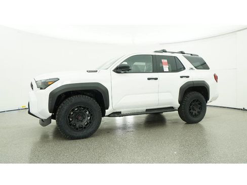 New 2025 Toyota 4Runner 4WD image 18