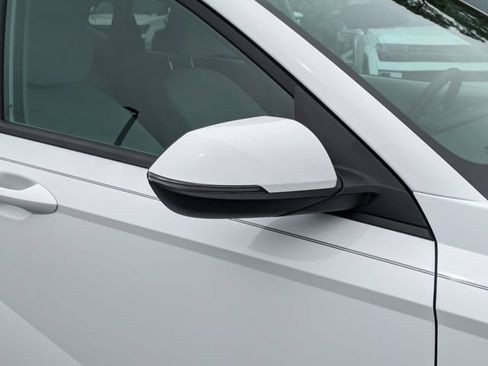 Certified 2024 Hyundai Kona SEL FWD image 12
