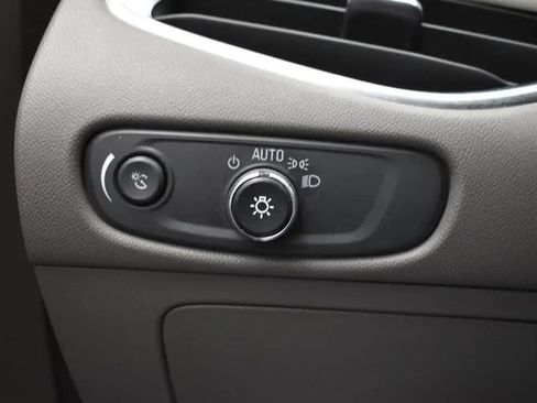 Used 2024 Chevrolet Malibu LT FWD image 21