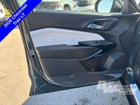 New 2026 Chevrolet Trax LT image 10