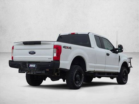 Used 2019 Ford F250 XL w/ Power Equipment Group AWD/4WD image 5