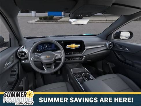 New 2026 Chevrolet Equinox LT w/ Convenience Package II FWD image 15