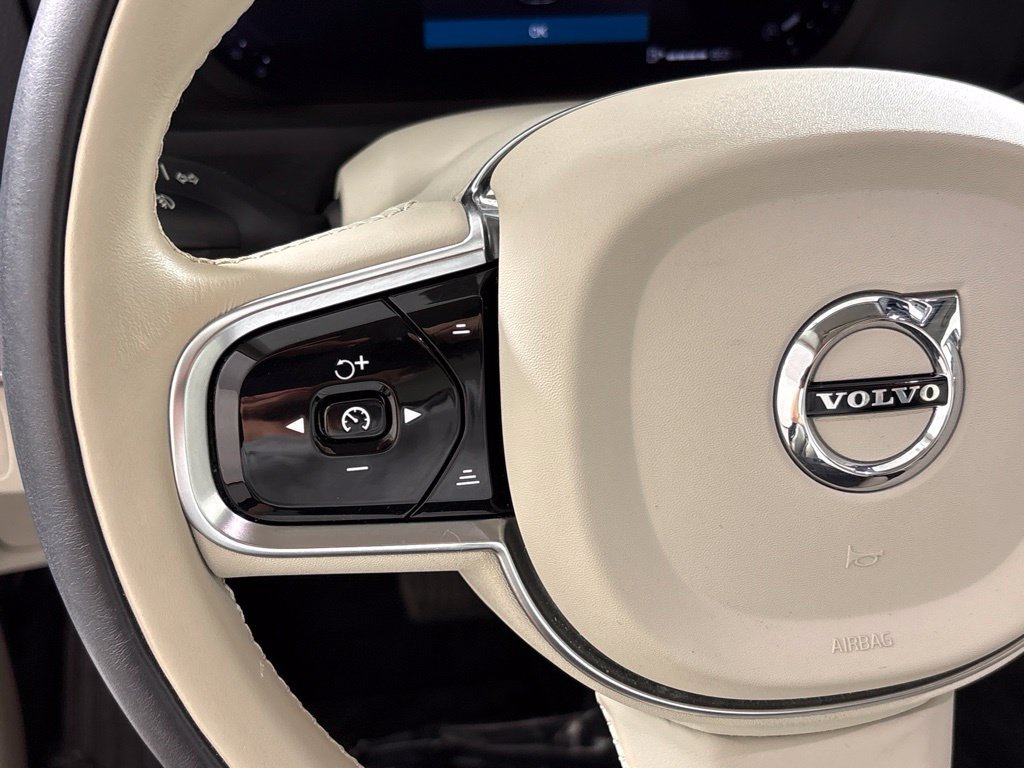 Used 2023 Volvo XC90 B6 Plus w/ Protection Package Premier AWD/4WD image 34