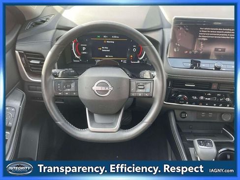 Used 2025 Nissan Rogue Platinum w/ Tech Package AWD/4WD image 14