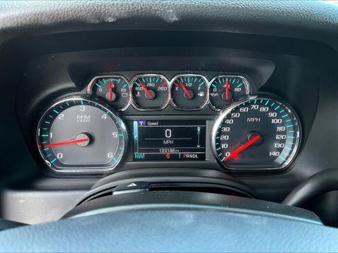 Used 2020 Chevrolet Tahoe LT AWD/4WD image 13