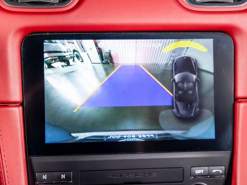 Used 2024 Porsche 718 Boxster GTS image 11