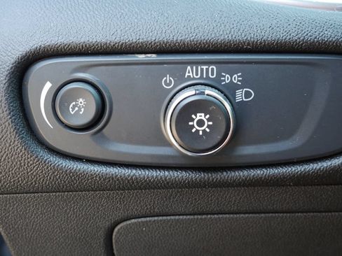 Used 2024 Chevrolet Malibu LT FWD image 21