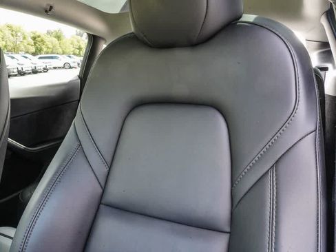 Used 2023 Tesla Model Y 2WD image 24