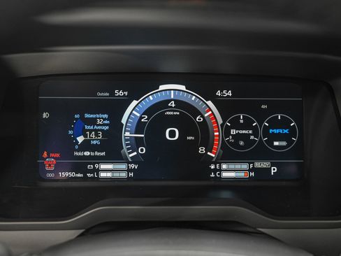 Used 2024 Toyota Sequoia SR5 image 21