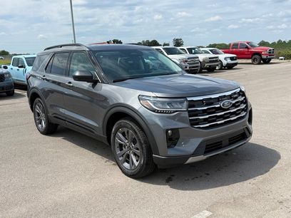 New 2026 Ford Explorer Active w/ Active Comfort Package