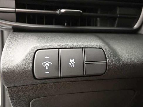 New 2026 Hyundai Elantra SEL Sport FWD image 21