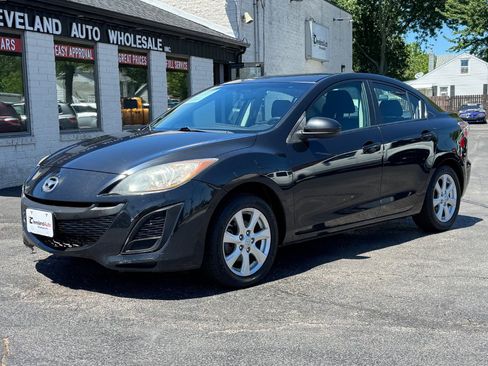 Used 2010 MAZDA MAZDA3 i Touring FWD image 1