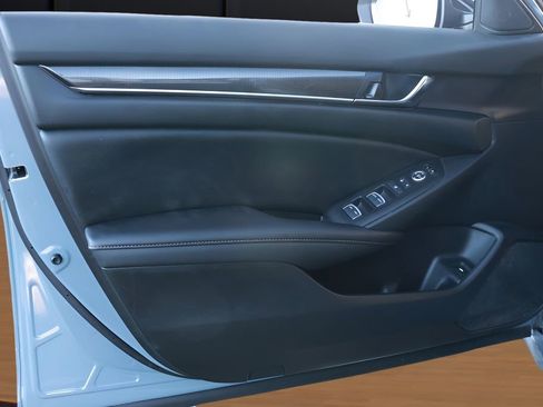 Used 2022 Honda Accord Sport image 24