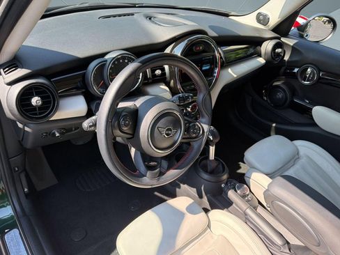Used 2019 MINI Cooper S w/ Premium Package FWD image 4