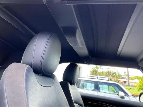 Used 2023 MINI Cooper S w/ Signature Upholstery Package FWD image 22