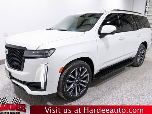 Used 2023 Cadillac Escalade Sport image 2