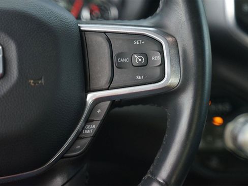 Used 2023 RAM 1500 Laramie AWD/4WD image 23