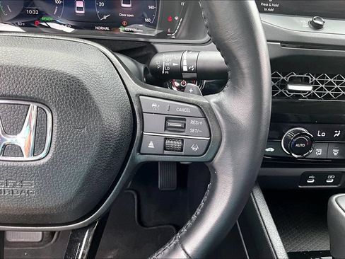 Used 2024 Honda Accord EX-L image 12