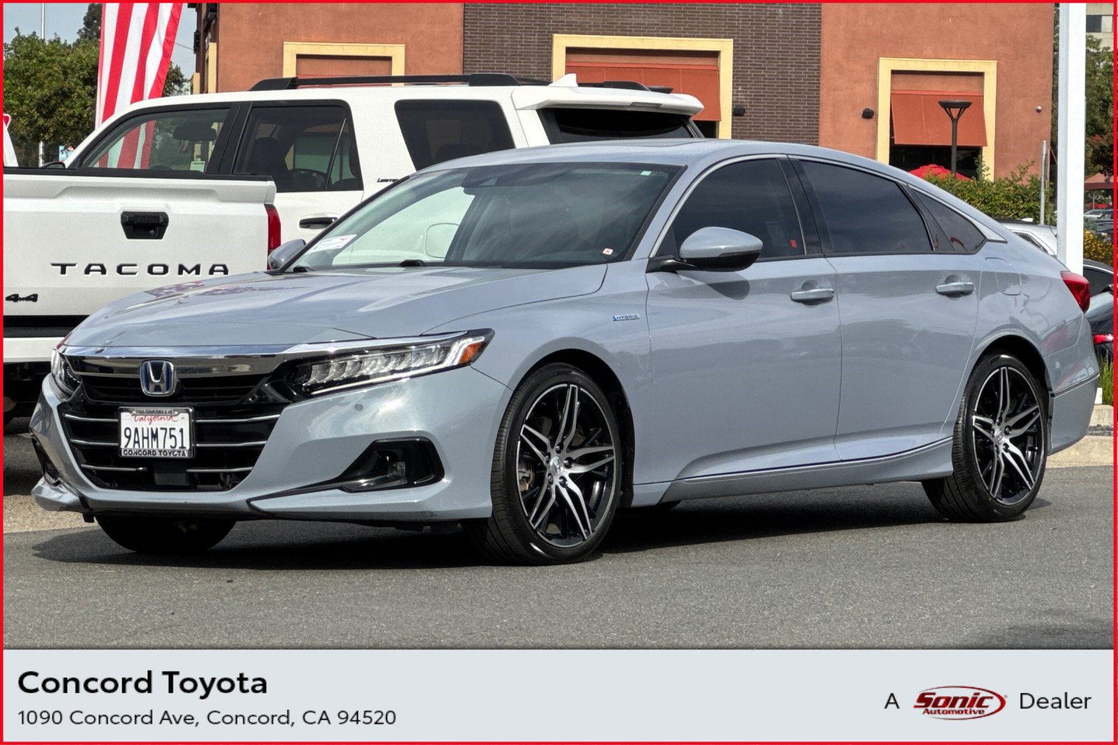 Used 2022 Honda Accord Touring image 1