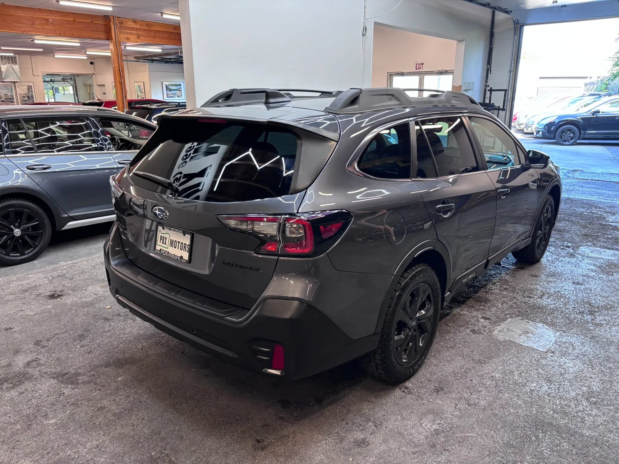 Used 2020 Subaru Outback Onyx Edition XT AWD/4WD image 6