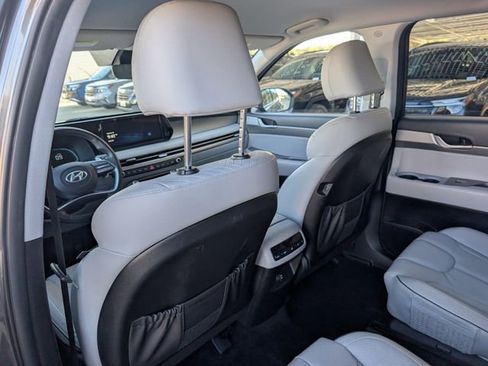Used 2024 Hyundai Palisade SEL image 24