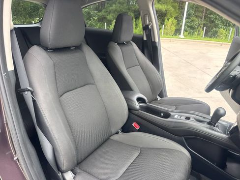 Used 2022 Honda HR-V EX image 35