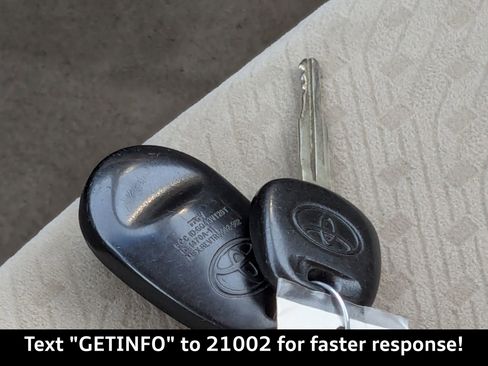 Used 2005 Toyota Tacoma PreRunner image 36