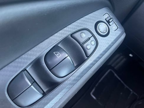 Certified 2025 Nissan Altima 2.5 SV AWD/4WD image 14