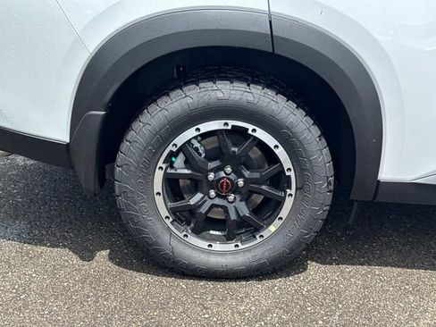 New 2026 Nissan Pathfinder Rock Creek AWD/4WD image 11
