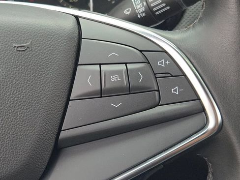 Used 2023 Cadillac XT5 Luxury w/ LPO, Floor Liner Package AWD/4WD image 30