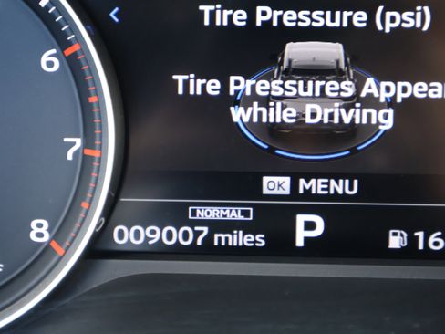 Used 2024 Mitsubishi Outlander SE image 28