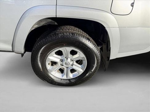 Used 2024 Toyota 4Runner SR5 image 9