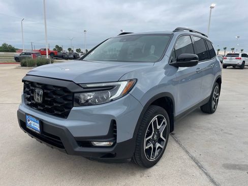 Used 2022 Honda Passport Elite image 5