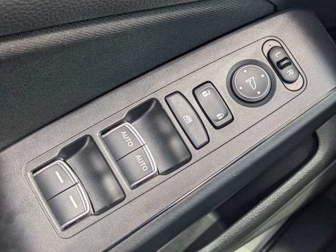 Used 2024 Honda Civic Sport image 19