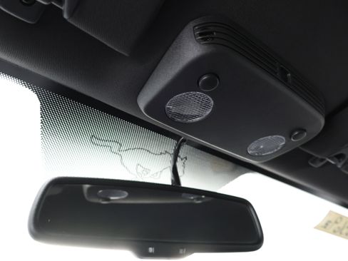 Used 2011 Ford Mustang Shelby GT500 w/ SVT Performance Pkg image 12