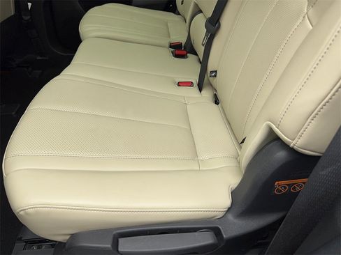 Used 2023 INFINITI QX60 Luxe w/ Cargo Package image 41