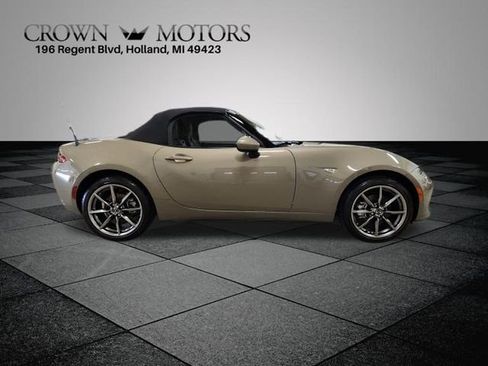 Certified 2023 MAZDA MX-5 Miata Grand Touring RWD image 2
