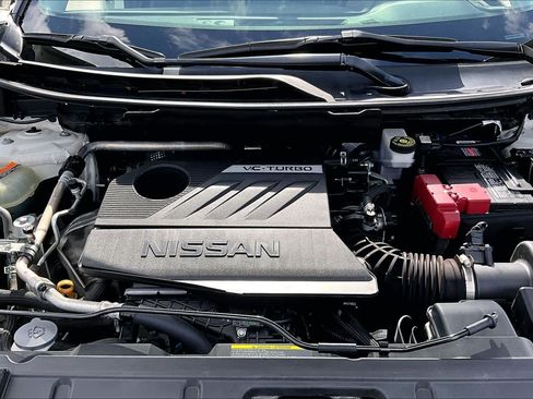 Used 2023 Nissan Rogue S FWD image 29
