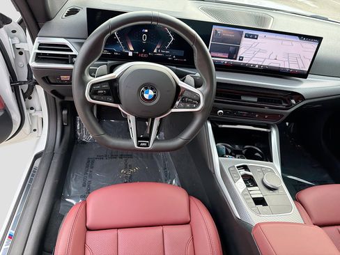 Used 2025 BMW 430i Coupe w/ M Sport Package image 16