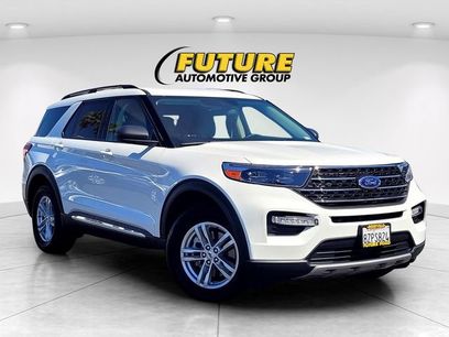 Certified 2022 Ford Explorer XLT w/ Equipment Group 202A