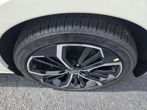 New 2026 Nissan Altima 2.5 SR FWD image 6