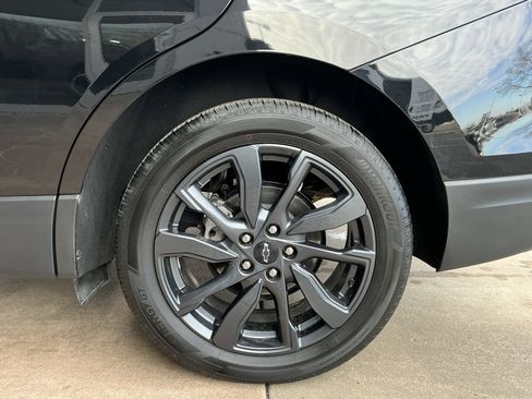 Used 2024 Chevrolet Equinox RS image 27